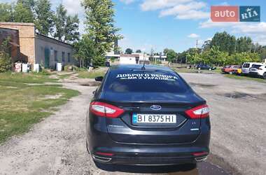 Седан Ford Fusion 2014 в 