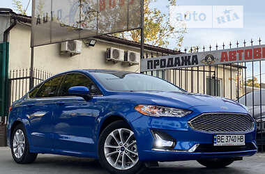 Седан Ford Fusion 2019 в Миколаєві
