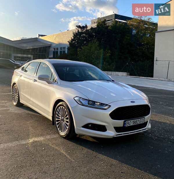 Седан Ford Fusion 2014 в Тернополі