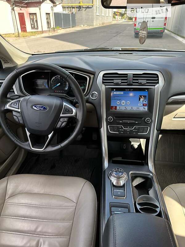 Седан Ford Fusion 2016 в Киеве