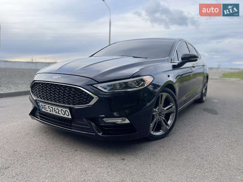 Седан Ford Fusion 2016 в Днепре