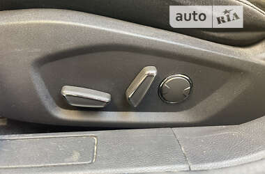 Седан Ford Fusion 2015 в 