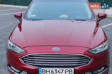 Седан Ford Fusion 2016 в 