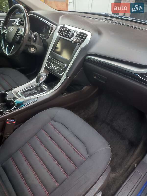 Седан Ford Fusion 2015 в Золочеве