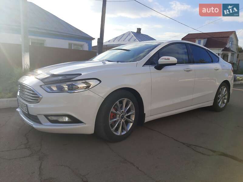 Седан Ford Fusion 2017 в Новоукраїнці