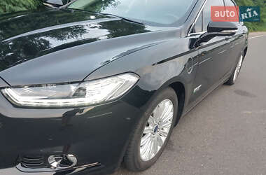 Седан Ford Fusion 2015 в Києві