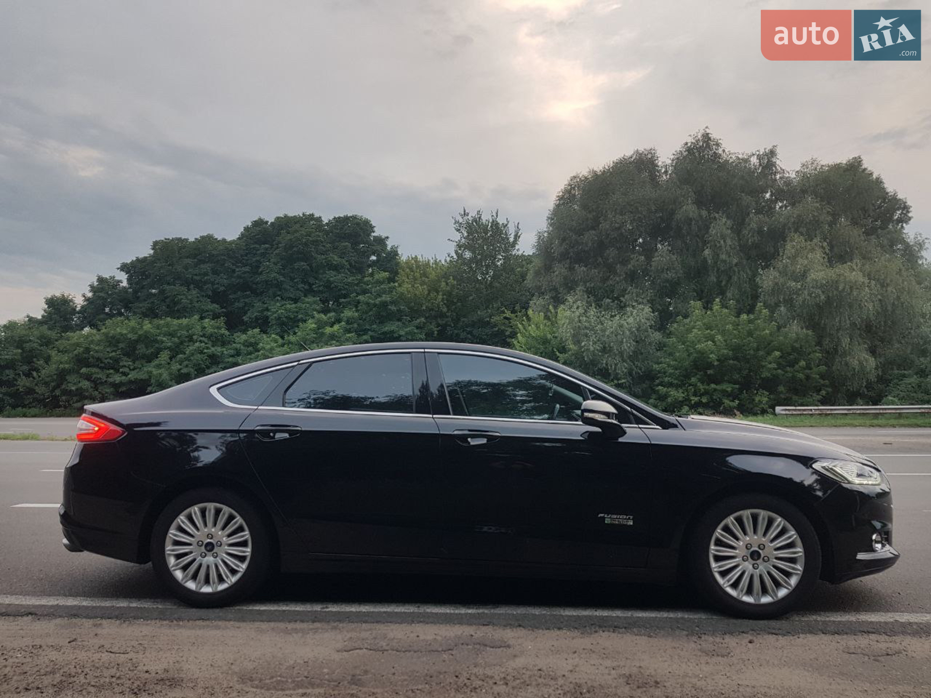 2015 Ford Fusion - мініатюра 15