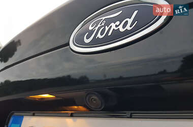 Седан Ford Fusion 2015 в Києві