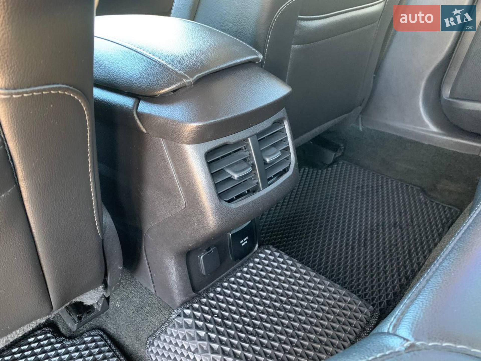 2015 Ford Fusion - мініатюра 36