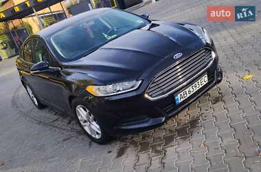 Седан Ford Fusion 2013 в 