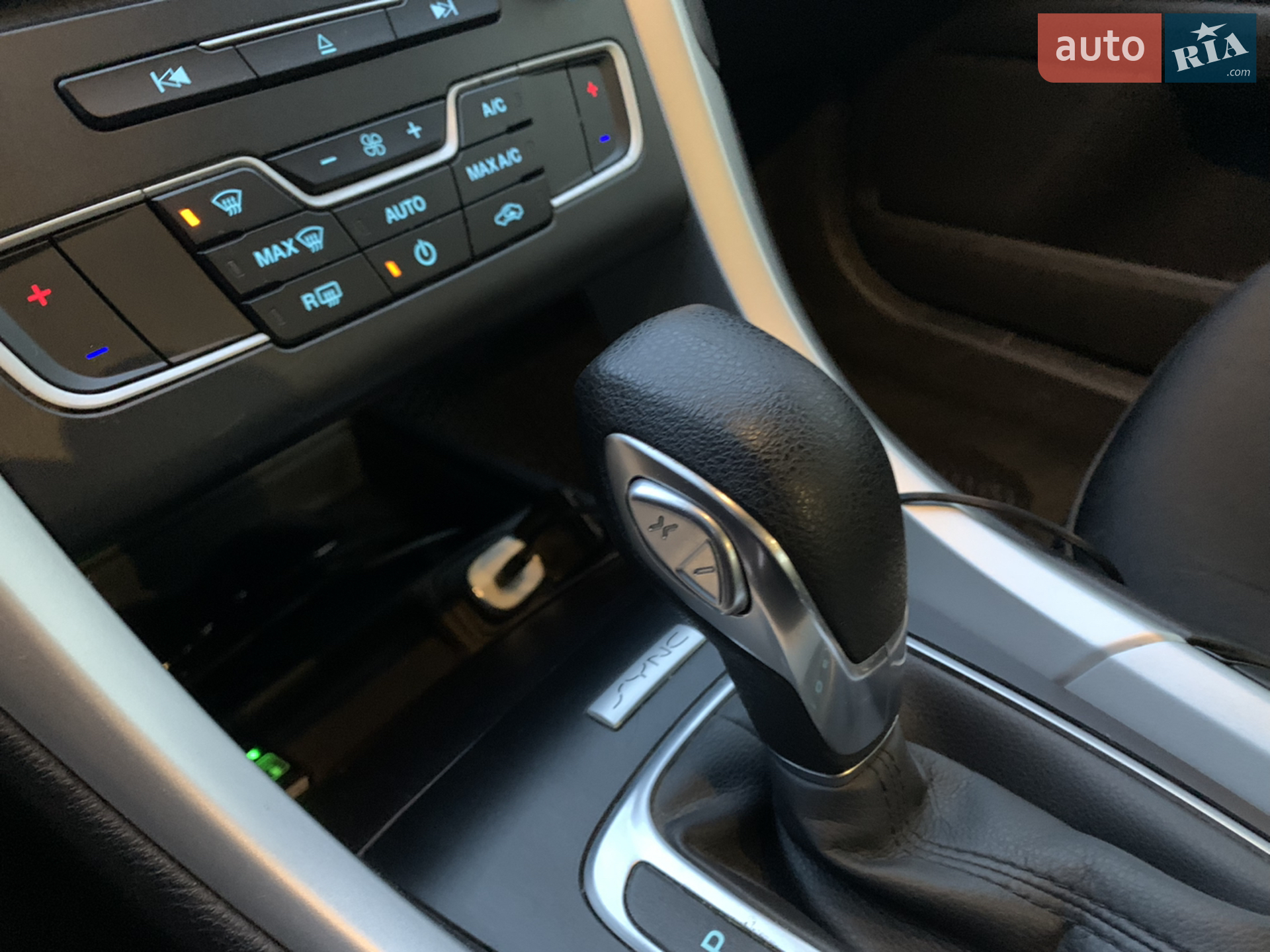 2015 Ford Fusion - мініатюра 11