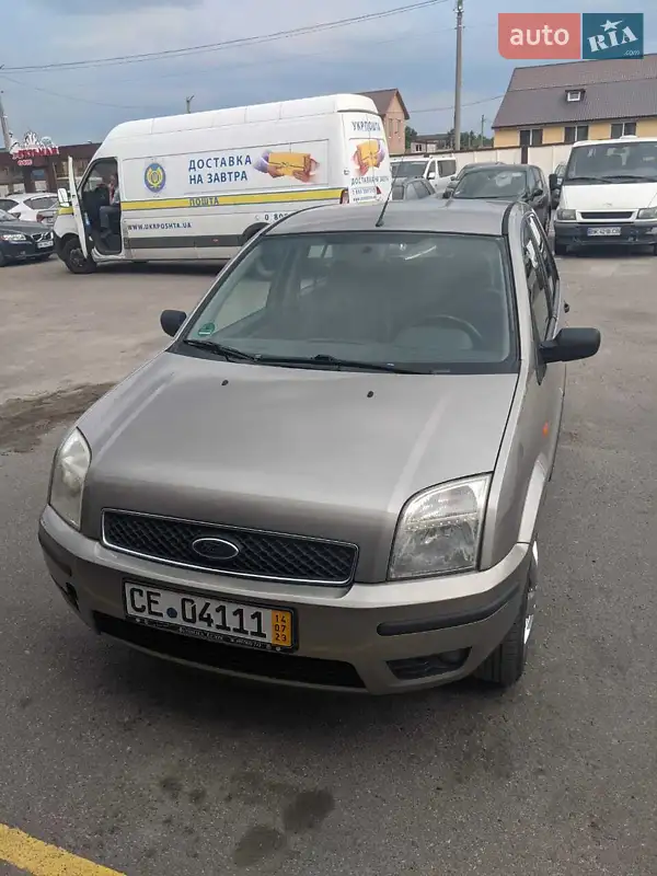 Ford Fusion 2004