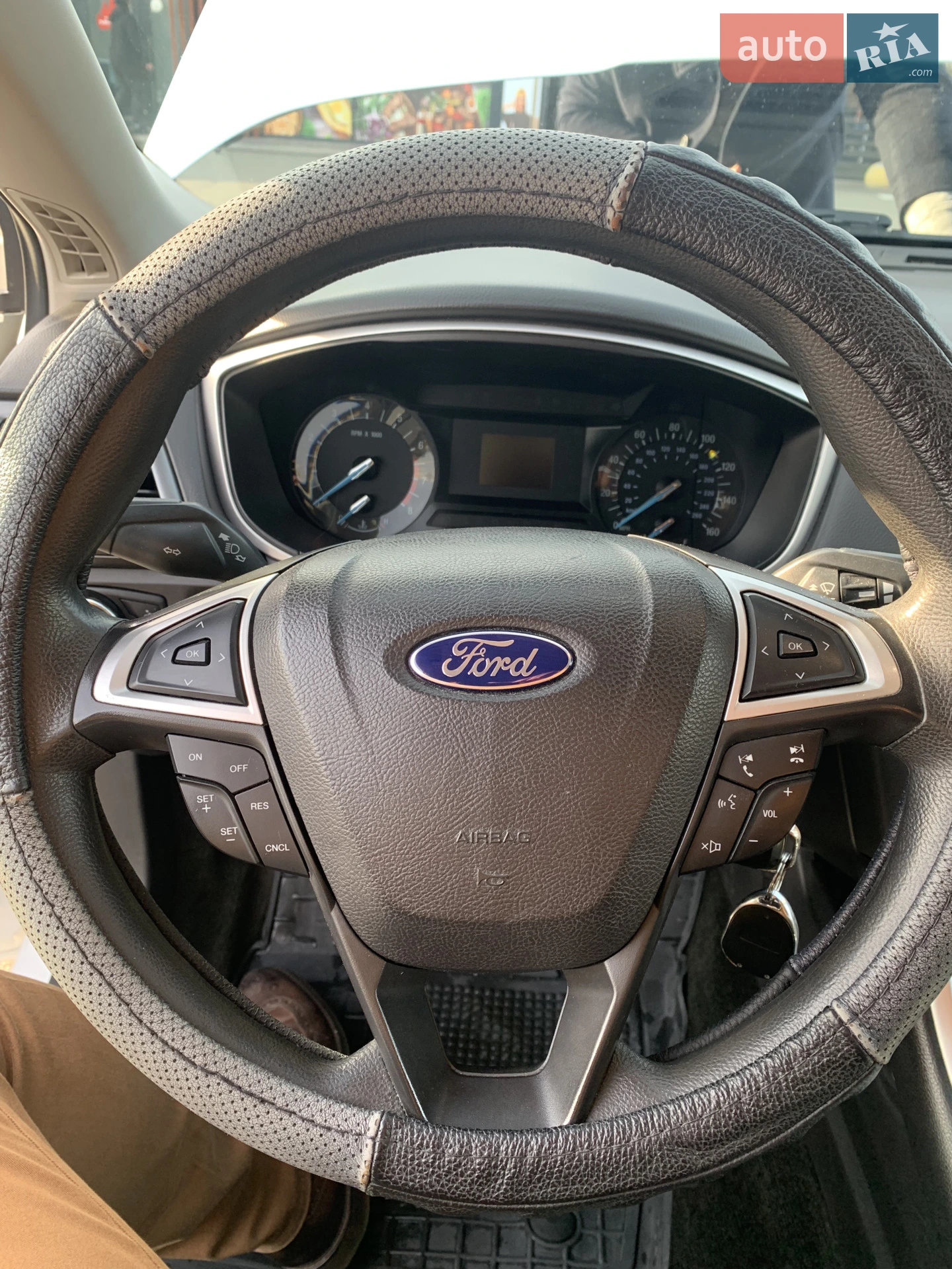 2016 Ford Fusion - мініатюра 17