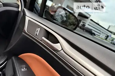 Ford Fusion 2019