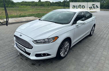 Седан Ford Fusion 2014 в Кривом Роге