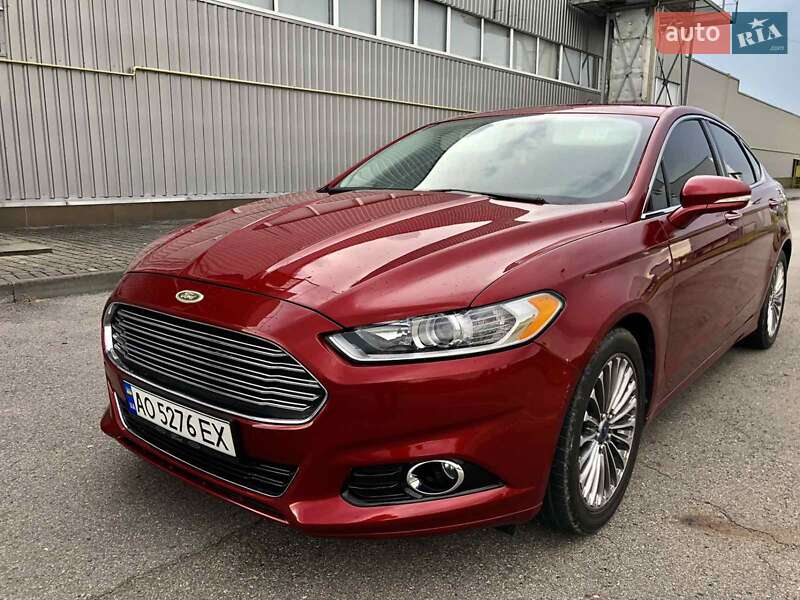 Седан Ford Fusion 2014 в Тячеве