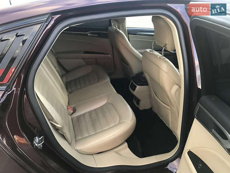 Седан Ford Fusion 2013 в Києві фото 18 Седан Ford Fusion 2013 в Києві