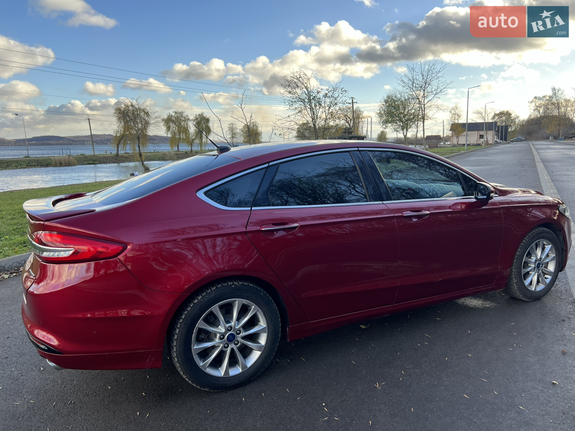 2016 Ford Fusion - мініатюра 18