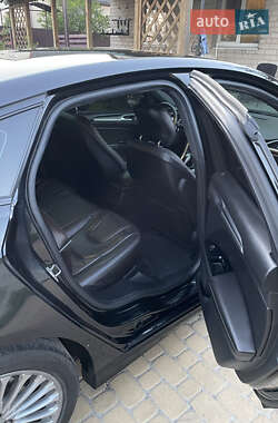 Хэтчбек Ford Fusion 2012 в 