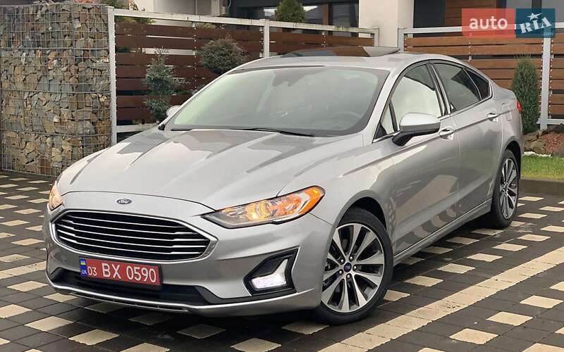 Седан Ford Fusion 2020 в Львове