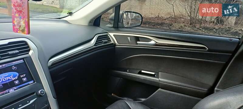 Седан Ford Fusion 2012 в Павлограде