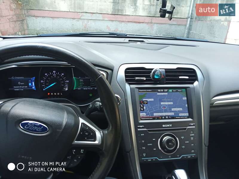 Седан Ford Fusion 2014 в Кропивницком