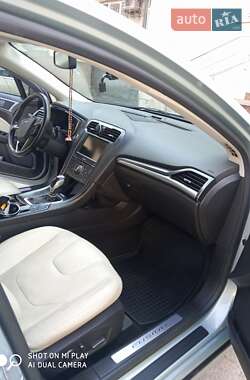 Седан Ford Fusion 2014 в Кропивницком