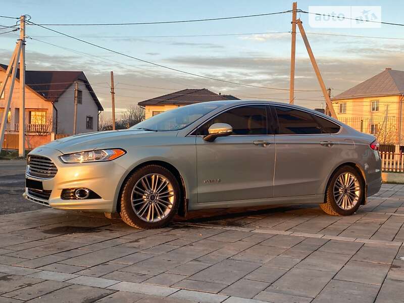 Ford Fusion 2013