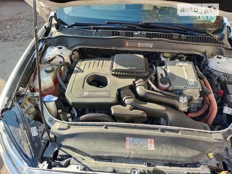 Седан Ford Fusion 2015 в Одесі