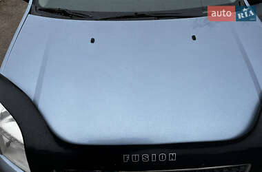 Хетчбек Ford Fusion 2005 в 