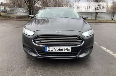 Седан Ford Fusion 2015 в Киеве