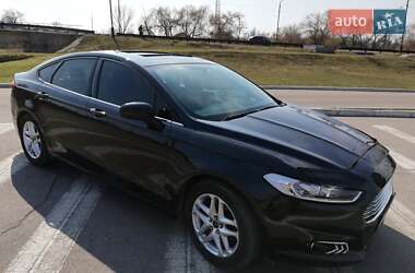 Седан Ford Fusion 2013 в Александрие