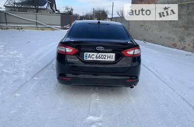 Седан Ford Fusion 2015 в Володимир-Волинському