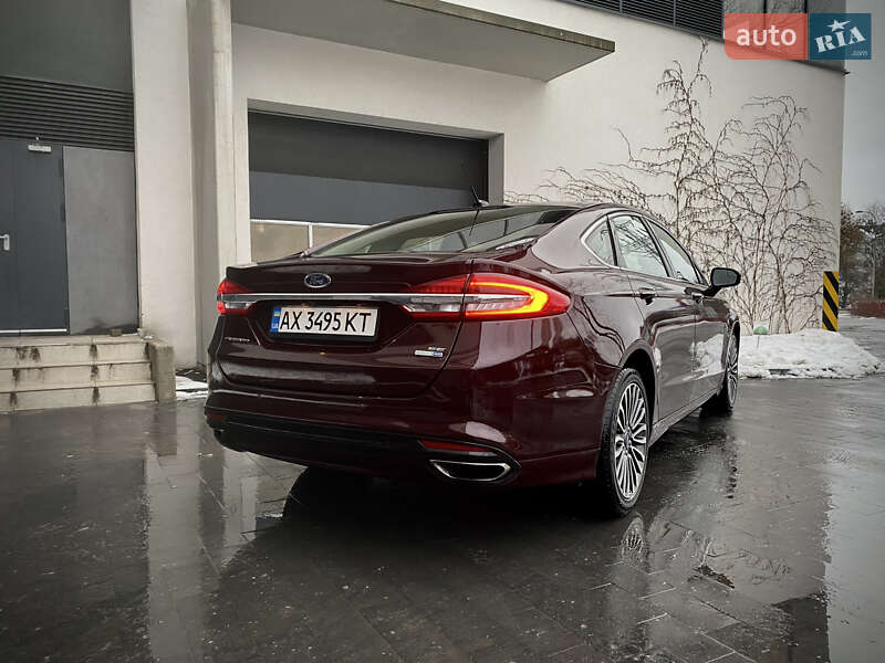 Седан Ford Fusion 2016 в Івано-Франківську