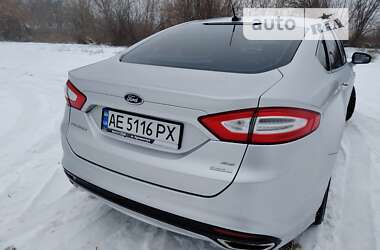 Седан Ford Fusion 2014 в Благовіщенську