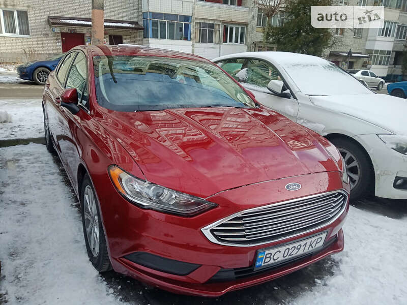 Седан Ford Fusion 2017 в Львові