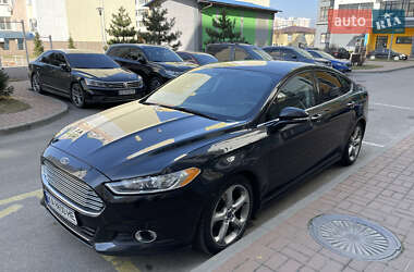 Седан Ford Fusion 2014 в Вишневом