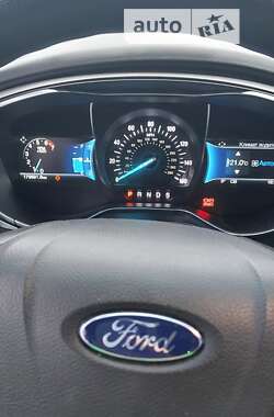 Седан Ford Fusion 2015 в Кременчуге