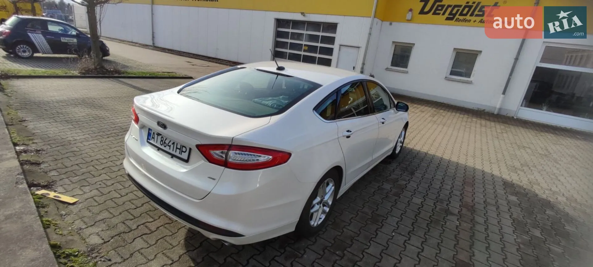 2012 Ford Fusion - мініатюра 2