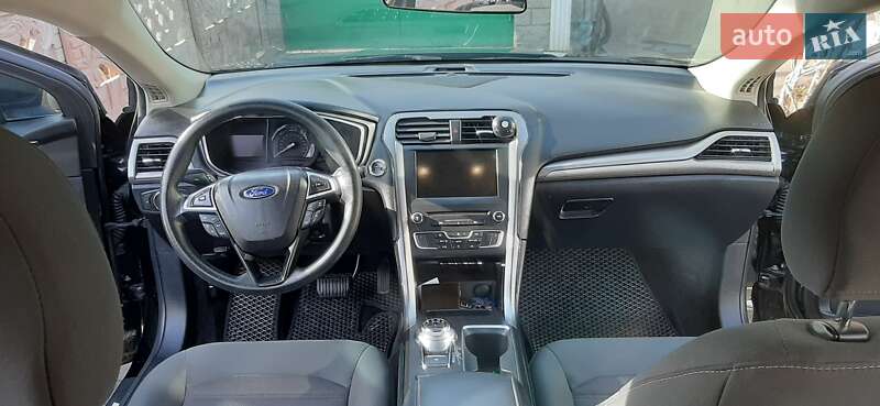 Седан Ford Fusion 2017 в Виннице