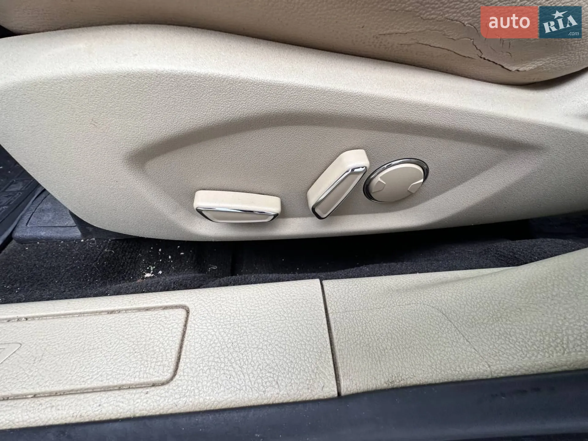2014 Ford Fusion - мініатюра 35