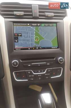 Седан Ford Fusion 2015 в Івано-Франківську