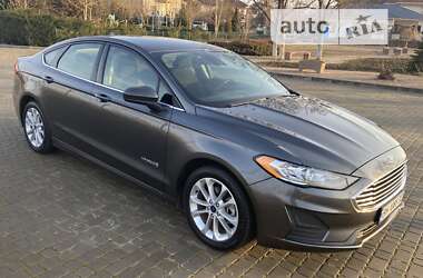 Седан Ford Fusion 2019 в Одессе