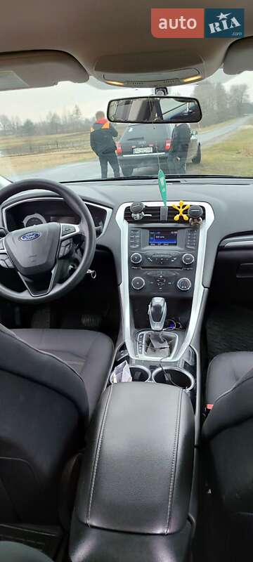 Седан Ford Fusion 2012 в Маневичах