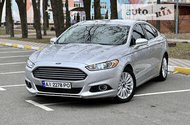 Седан Ford Fusion 2016 в Софиевской Борщаговке