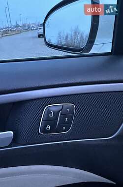 Седан Ford Fusion 2013 в 