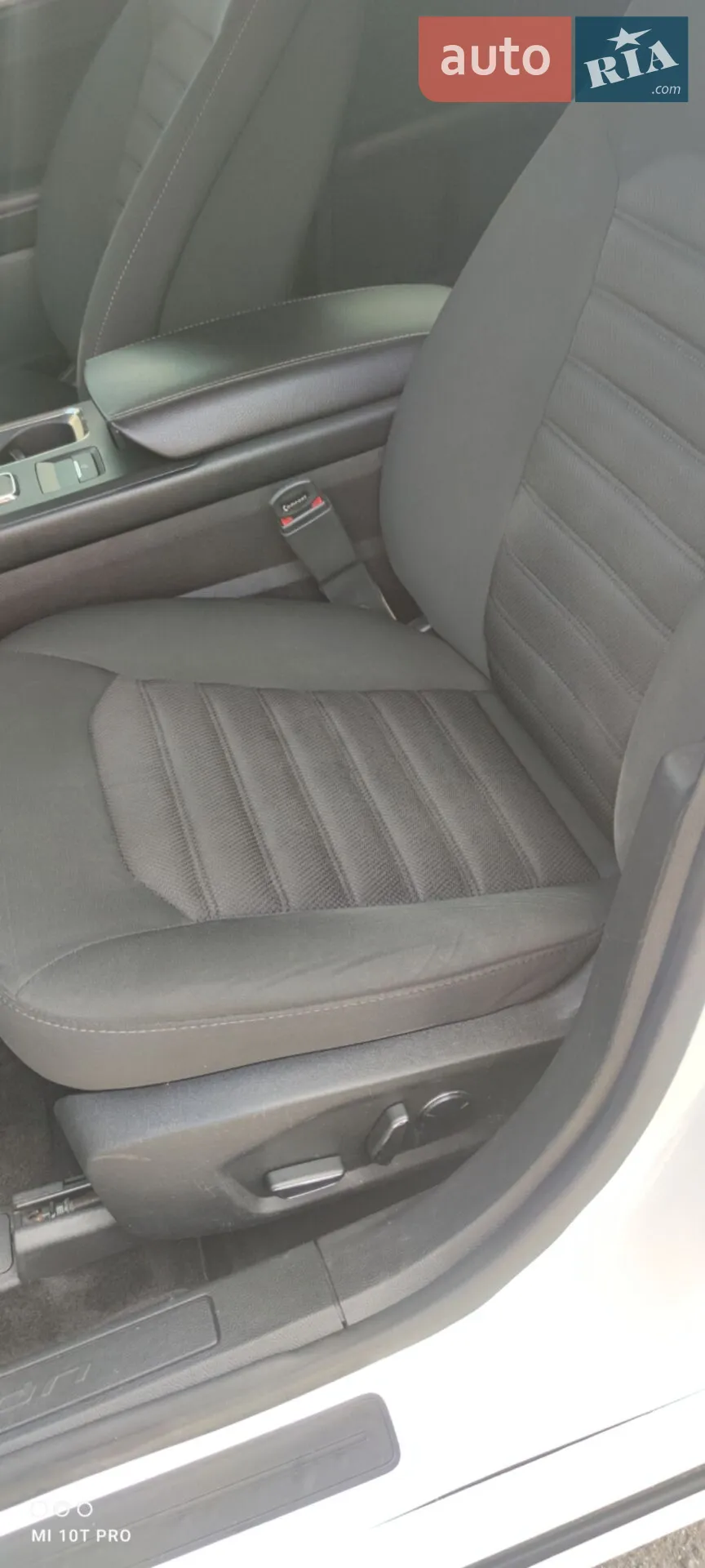 2016 Ford Fusion - мініатюра 9