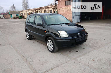 Хэтчбек Ford Fusion 2004 в Николаеве