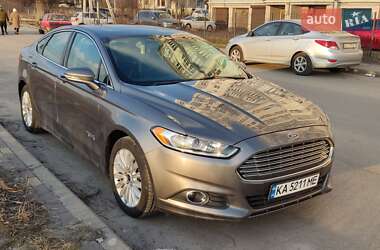Седан Ford Fusion 2013 в Киеве