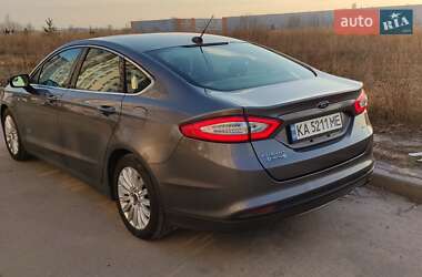 Седан Ford Fusion 2013 в Киеве